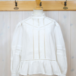SUNCOO｜Lace blouse -Blanc-